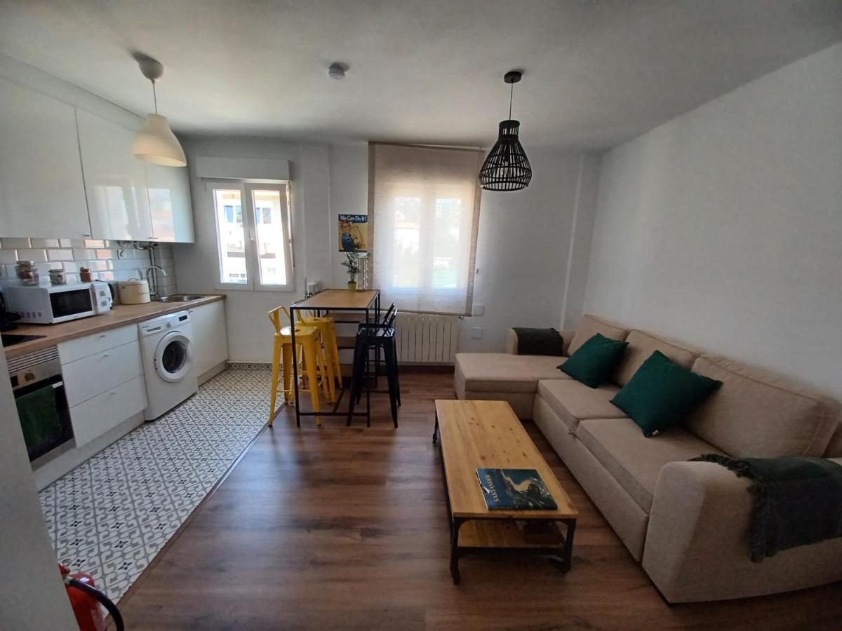 El Pisuco De Lu Entre Puertochico Y El Sardinero Apartment Santander Bagian luar foto